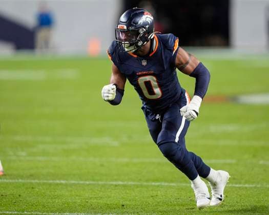 September 29, 2025: Denver Broncos linebacker Jonathon Cooper (0) rushes the passer in the second half of the football game between the Denver Broncos and Cincinnati Bengals. CSM. - ZUMAc04_ 20250929_zma_c04_086 Copyright: xDerekxRegensburgerx
