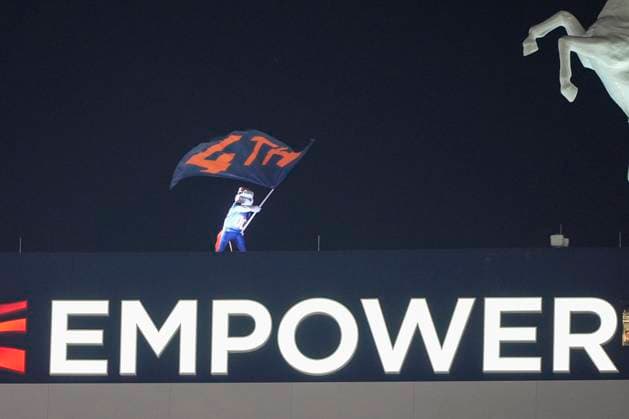 September 29, 2025: The Broncos mascot Miles stands atop the scoreboard at the start of the 4th quarter of the football game between the Denver Broncos and Cincinnati Bengals. CSM. - ZUMAc04_ 20250929_zma_c04_087 Copyright: xDerekxRegensburgerx