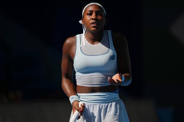 (250930) -- BEIJING, Sept. 30, 2025 -- Coco Gauff reacts during the women s singles fourth round match between Coco Gauff of the United States and Belinda Bencic of Switzerland at 2025 China Open tennis tournament in Beijing, China, Sept. 30, 2025. ) (SP)CHINA-BEIJING-TENNIS-CHINA OPEN-WOMEN S SINGLES-FOURTH ROUND(CN) NaxYuqi 