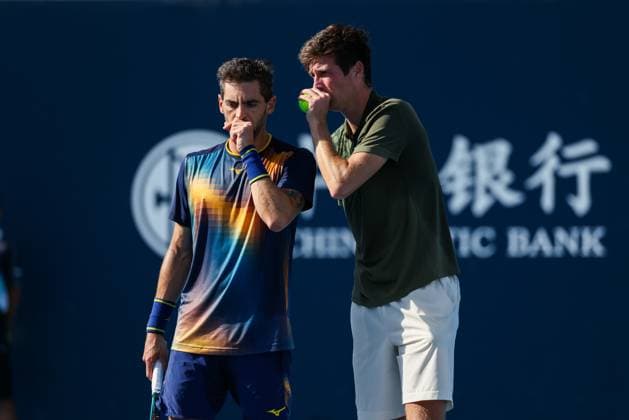 BEIJING, CHINA - SEPTEMBER 30: Guido Andreozzi of Argentina and Manuel Guinard of Fance compete in the Men s Doubles Semifinal match against Henry Patten of Great Britain and Harri Heliovaara of Finland on day 9 of the 2025 China Open at the National Tennis Center on September 30, 2025 in Beijing, China.  Copyright: xVCGx 111594188006