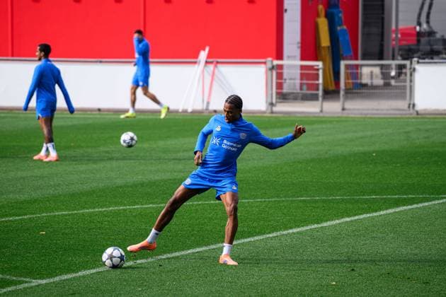 LEVERKUSEN, GERMANY - 30 SEPTEMBER, 2025: Jeanuel Belocian - UEFA Champions League, MD-1, practice FC Bayer 04 Leverkusen at BayArena.  Copyright: xVITALIIxKLIUIEVx