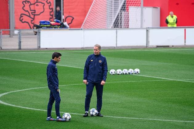 LEVERKUSEN, GERMANY - 30 SEPTEMBER, 2025: Sergi Runge, Kasper Hjulmand - UEFA Champions League, MD-1, practice FC Bayer 04 Leverkusen at BayArena.  Copyright: xVITALIIxKLIUIEVx