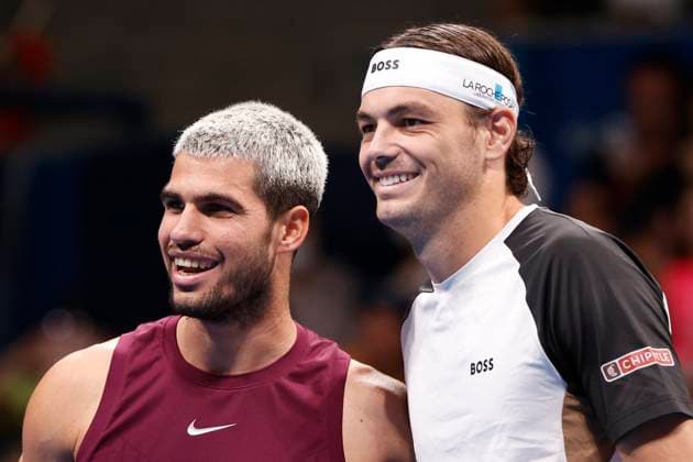 September 30, 2025, Tokyo, Japan: (L to R) Carlos ALCARAZ (ESP) and Taylor FRITZ (USA) pose for the cameras upon starting the Singles Final match of the Japan Open Tennis Championships at Ariake Colosseum in Tokyo. The tournament runs from September 22 to 30. Tokyo Japan - ZUMAm191 20250930_aap_m191_027 Copyright: xRodrigoxReyesxMarinx