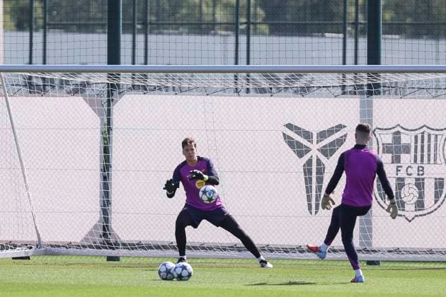 September 30, 2025, Sant Joan Despi, Barcelona, SPAIN: Andreas Christensen during the training day of FC Barcelona, Barca ahead UEFA Champions League 2025 26, football match against Paris Saint Germain at Ciudad Esportiva Joan Gamper on September 30, 2025 in Sant Joan Despi, Barcelona, Spain. Sant Joan Despi SPAIN - ZUMAa181 20250930_zaa_a181_029 Copyright: xJavierxBorregox