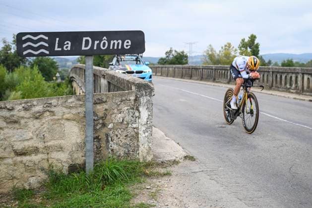 UEC 2025 Road European Championship, EM, Europameisterschaft Drome-Ardeche Media Activities 30 09 2025 LORIOL-SUR-DROME, FRANCE - SEPTEMBER 30 : Evenepoel Remco (Belgium) pictured during a training session ahead of the Men Elite cycling road race of the 2025 UEC Road European Championship Drome-Ardeche 10th edition an UCI Continental Championships cycling race on September 30, 2025 in Loriol-sur-Drome, France, 30 09 2025 Loriol-sur-Drome France  Copyright: xVincentxKalutx