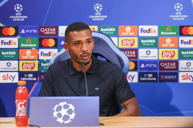 September 30, 2025, Napoli, Campania, ITALIA: Juan Jesus of SSC Napoli During the press conference, PK, Pressekonferenz on September 30, 2025, valid for the Champions League, before the 2025 26 match between Napoli and Sporting Lisbon in Naples at the Stadio Maradona..In the photo: Napoli ITALIA - ZUMAs236 20250930_aap_s236_006 Copyright: xFabioxSassox