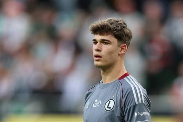 Fußball, Noah Weißhaupt wechselt zum SV Darmstadt, Archivbilder Polish League PKO Legia Warszawa Vs Pogon Szczecin in Warsaw, Poland - 28 Sept 2025 Noah Weißhaupt of Legia Warszawa seen during Polish League PKO BP Ekstraklasa 2025 2026 football match between Legia Warszawa and Pogon Szczecin at Wojska Polskiego Stadium (Warszawa). Final score Legia Warszawa 1 : 0 Pogon Szczecin Warsaw Poland Copyright: xGrzegorzxWajdax xSOPAxImagesx LEG_POG280925_12