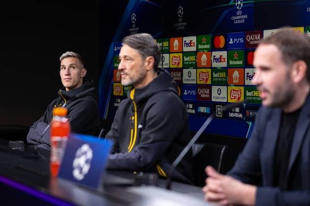 30.09.2025, Pressekonferenz zum UEFA Champions League Spiel zwischen Borussia Dortmund und Atletico Bilbao, v. l. Nico Schlotterbeck (Borussia Dortmund), Trainer Niko Kovac (Borussia Dortmund), Dortmund Trainingsgelände Borussia Dortmund NRW Deutschland xRHR-FOTO DEx Copyright: DennisxEwert RHR-FOTOx RHR-FOTO DE