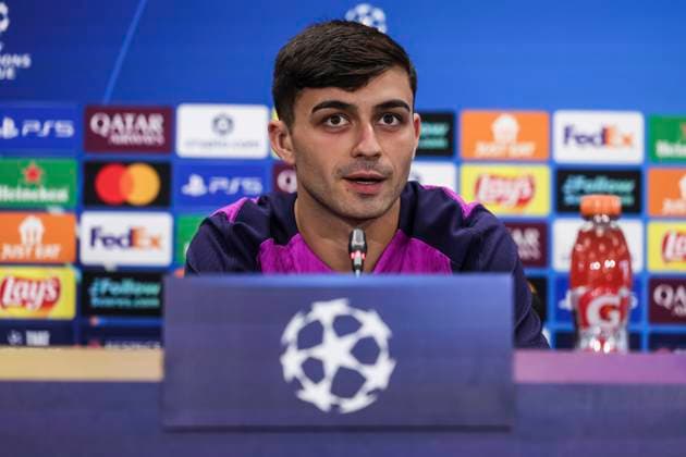 September 30, 2025, Sant Joan Despi, Barcelona, SPAIN: Pedri of FC Barcelona, Barca attends his press conference, PK, Pressekonferenz during the training day of FC Barcelona ahead the UEFA Champions League 2025 26, football match against Paris Saint-Germain at Ciudad Esportiva Joan Gamper on September 30, 2025 in Sant Joan Despi, Barcelona, Spain. Sant Joan Despi SPAIN - ZUMAa181 20250930_zaa_a181_075 Copyright: xJavierxBorregox