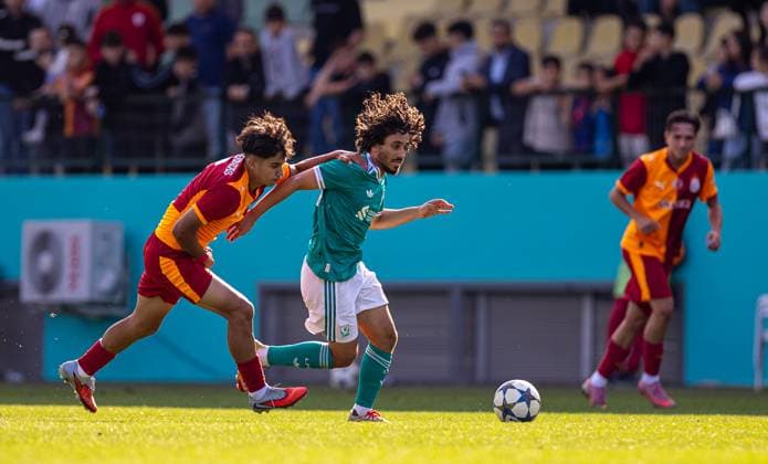 Football - UEFA Youth League - League Phase - Galatasaray A.Åž Under-19 s v Liverpool FC Under-19 s ISTANBUL, TURKEY - Tuesday, September 30, 2025: Liverpool s Kareem Ahmed during the UEFA Youth League match between Galatasaray A.Åž. Under-19 s and Liverpool FC Under-19 s at the Esenler Stadium. (Photo by David Rawcliffe Propaganda) ISTANBUL Esenler Stadium MARMARA TURKEY  Copyright: xDavidxRawcliffex P2025-09-30-Galatasaray_U19_Liverpool_U19-20