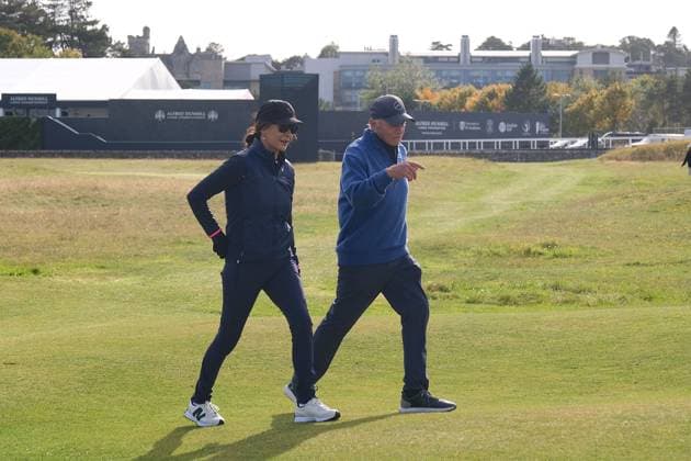 UK: The Alfred Dunhill Links Championship at The Old Course, St Andrews, Scotland on 30 September 2025: Pictured: Actress Catherine Zeta-Jones and her husband Actor Michael Douglas on the 2nd fairway during a practice round at the Alfred Dunhill Links Championship 2025 at the Old Course, St Andrews St Andrews The Old Course Scotland Copyright: xAlexxToddx