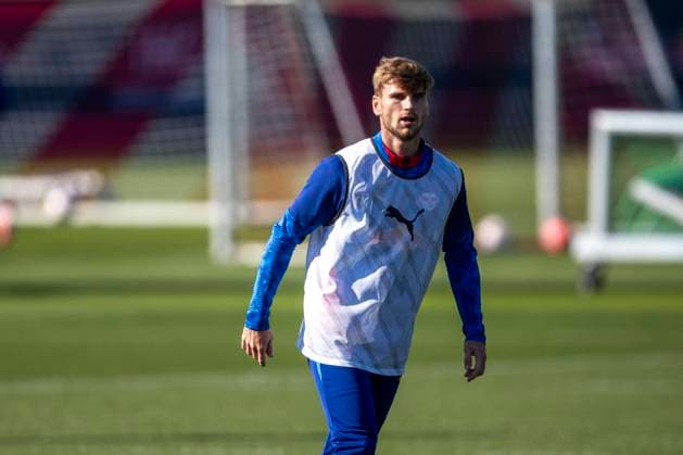 GER, Leipzig, Fußball, Bundesliga, oeffentliches Training, RB Leipzig im Bild v.l.: Timo Werner (RB Leipzig 36), 30.09.2025, RB Leipzig Training Akademie Cottaweg Leipzig DFL DFB REGULATIONS PROHIBIT ANY USE OF PHOTOGRAPHS AS IMAGE SEQUENCES AND OR QUASI-VIDEO, Copyright: HMBxMedia PaulxFritz