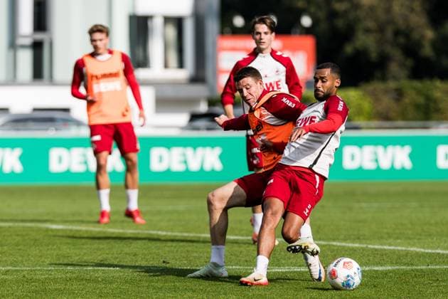 Training 1. FC Köln; 30.09.2025 Zweikampf Dominique Heintz (1. FC Köln, 3), Linton Maina (1. FC Köln, 37) Training 1. FC Köln; Geissbockheim, 30.09.2025 Copyright: xBEAUTIFULxSPORTS Wunderlx