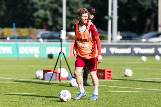 Training 1. FC Köln; 30.09.2025 Florian Kainz (1. FC Köln, 11) am Ball Training 1. FC Köln; Geissbockheim, 30.09.2025 Copyright: xBEAUTIFULxSPORTS Wunderlx