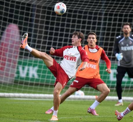 30.09.2025, xophax, Fussball 1.Bundesliga, 1.FC Koeln, 1.FC Köln Training Jakub Kaminski , links und Said El Mala , rechts ( beide 1.FC Köln ) Koeln