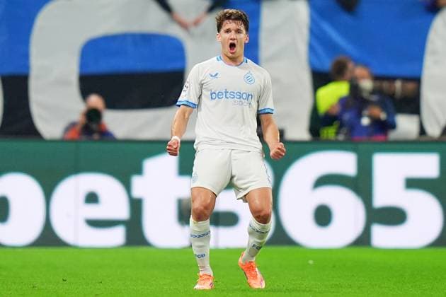 Brugge s Christos Tzolis celebrates after scoring 0-1 during the Uefa Champions League soccer match between Atalanta and Club Brugge at the New Balance Stadium in Bergamo , north Italy - Tuesday, September 30 , 2025. - Soccer .  Copyright: xSpada LaPressex