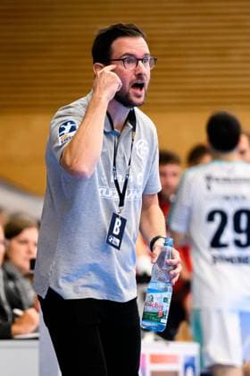 Grosswallstadt: 2.HBL - 25 26 - TV Grosswallstadt - SG BBM Bietigheim Trainer Andre Lohrbach (TV Grosswallstadt) Elsenfeld Untermainhalle Bayern Deutschland