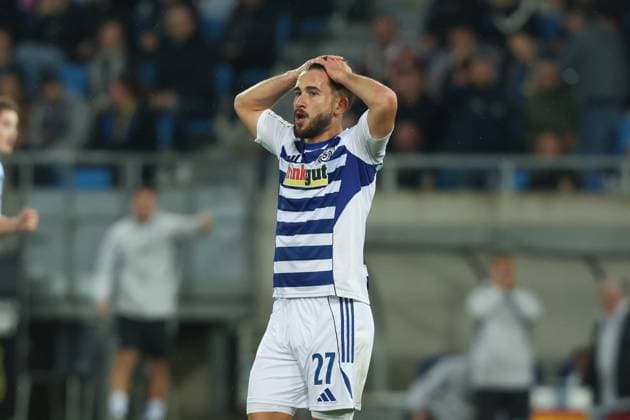 Fussball, 3. Liga Saison 2025 2026 9. Spieltag 1.FC Saarbrücken - MSV Duisburg 30.09.2025, Ludwigsparkstadion Can Coskun (MSV Duisburg, 27) nach einer vergebene Torchande Saarbrücken Ludwigsparkstadion Saarland Deutschland