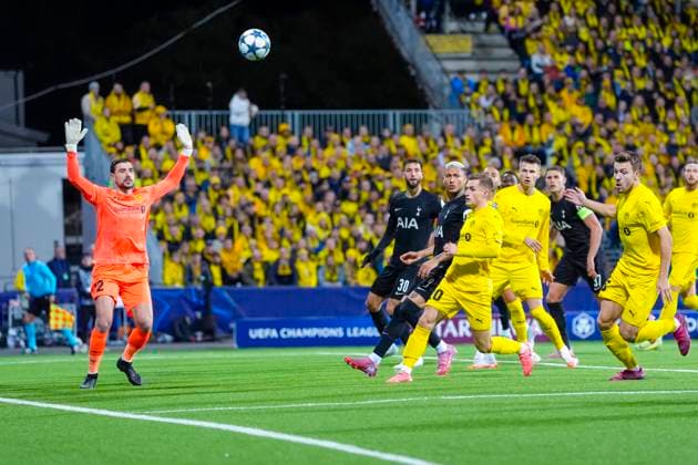 UEFA Champions League 2025 2026 Bodo Glimt Tottenham Bodo 20250930 Bodo Glimt s goalkeeper Nikita Haikin during the Champions League match between Bodo Glimt and Tottenham at Aspmyra Stadium Photo Lise Aserud NTB Bodo Norway EDITORIAL USE ONLY RESTRICTED USE FOR BETTING COMPANIES  Copyright: xLisexAserudx xNTBx