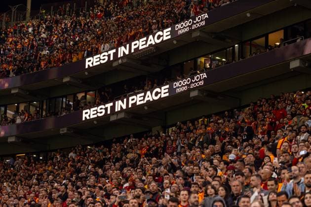 Football - UEFA Champions League - League Phase - Galatasaray A.Åž v Liverpool FC ISTANBUL, TURKEY - Tuesday, September 30, 2025: Display board with a message Rest in Peace Diogo Jota (1996-2025) in memory of the former Liverpool player Diogo Jota who passed away in July this year before the UEFA Champions League match between Galatasaray A.Åž. and Liverpool FC at the Ali Sami Yen Stadium. (Photo by David Rawcliffe Propaganda) ISTANBUL Ali Sami Yen Stadium MARMARA TURKEY  Copyright: xDavidxRawcliffex P2025-09-30-Galatasaray_Liverpool-26