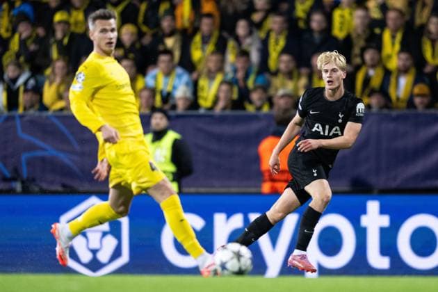 250930 Lucas Bergvall of Tottenham Hotspur during the UEFA Champions League football match between Bodo Glimt and Tottenham on September 30, 2025 in Bodo. Photo: Marius Simensen BILDBYRAN COP 238 MM0044 bbeng football fotball fotboll soccer uefa champions league mesterligaen bodo glimt tottenham hotspur spurs Copyright: MARIUSxSIMENSEN BB250930BB812