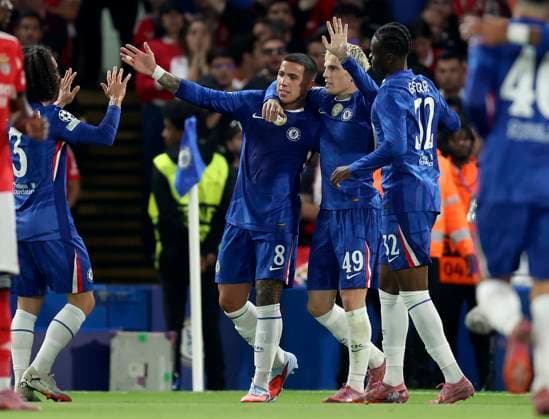 Chelsea FC v SL Benfica - UEFA Champions League 2025 26 League Phase MD2 Marc Cucurella, Enzo Fernandez, Alejandro Garnacho and Tyrique George of Chelsea celebrate 1st goal during the UEFA Champions League 2025 26 League Phase MD2 match between Chelsea FC and SL Benfica at Stamford Bridge on September 30, 2025 in London, England. London Stamford Bridge England United Kingdom Copyright: xNigelxFrench Sportsphoto APLx 14136608