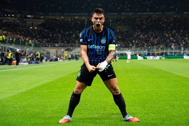 Inter Milan v Slavia Praha - UEFA Champions League MILAN, ITALY - SEPTEMBER 30: Lautaro Martinez of Inter Milan celebrates after scoring his team first goal during the UEFA Champions League football match Inter Milan vs Slavia Prague at San Siro Stadium in Milan, Italy on September 30, 2025 Piero Cruciatti Anadolu Milan Italy. Editorial use only. Please get in touch for any other usage.  Copyright: x2025xAnadoluxPieroxCruciattix