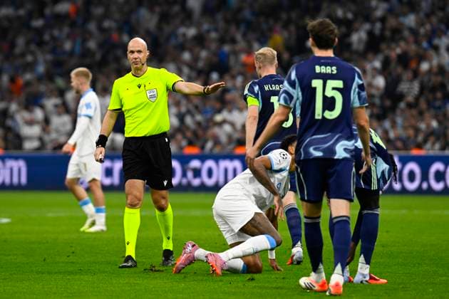 FOOTBALL : Olympique de Marseille VS AFC Ajax Amsterdam - Champions League - 30 09 2025 Referee Anthony Taylor during the Champions League match between Olympique de Marseille AFC Ajax Amsterdam on September 30, 2025 at the Orange Velodrome Stadium in Marseille. MarseilleFrance  Copyright: xWilliamxCannarellax