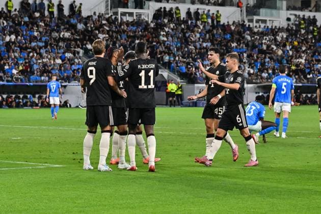 UEFA Champions League; Paphos FC - FC Bayern München; 30.09.2025 Jubel nach dem Treffer zum 0-4 durch Harry KANE (FC Bayern Muenchen 9) Tor Torschuetze Freude Happy UEFA Champions League: Paphos FC - FC Bayern München; Alphamega Stadium am 30.09.2025 Copyright: xBEAUTIFULxSPORTS Goldbergx