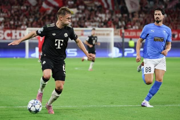 Pepe (Pafos 88), Joshua Kimmich (Bayern Muenchen 6), CYP, FC Pafos - FC Bayern Muenchen, Fussball, Champions-League, 2. Spieltag, Saison 2025 2026, 30.09.2025 CYP, FC Pafos - FC Bayern Muenchen, Fussball, Champions-League, 2. Spieltag, Saison 2025 2026, 30.09.2025 Limassol Copyright: xEibner-Pressefoto JoergxNiebergax EP_JNL