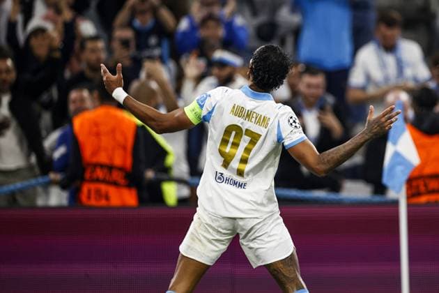 MARSEILLE - Pierre-Emerick Aubameyang of Olympique Marseille celebrates the 4-0 goal during the UEFA Champions League match between Olympique Marseille and Ajax at the Stade Velodrome on September 30, 2025, in Marseille, France. ANP MAURICE VAN STEEN xVIxANPxSportx xxANPxIVx 537975979 originalFilename: 537975979.jpg