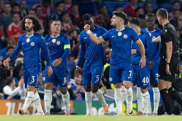 30th September 2025; Stamford Bridge, Chelsea, London, England: Champions League Football, Chelsea versus Benfica; Richard Rios of Benfica scores and own goal in the 18th minute and Chelsea players celebrate  IanxStephen