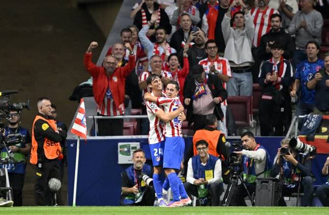 Atletico Madrid v Eintracht Frankfurt - UEFA Champions League MADRID, SPAIN - SEPTEMBER 30: Robin Le Normand (24) of Atletico Madrid celebrates with his teammates after scoring a goal during the UEFA Champions League week 2 match between Atletico Madrid and Eintracht Frankfurt at Riyadh Air Metropolitano Stadium, in Madrid, Spain on September 30, 2025. Burak Akbulut Anadolu Madrid Spain. Editorial use only. Please get in touch for any other usage.  Copyright: x2025xAnadoluxBurakxAkbulutx
