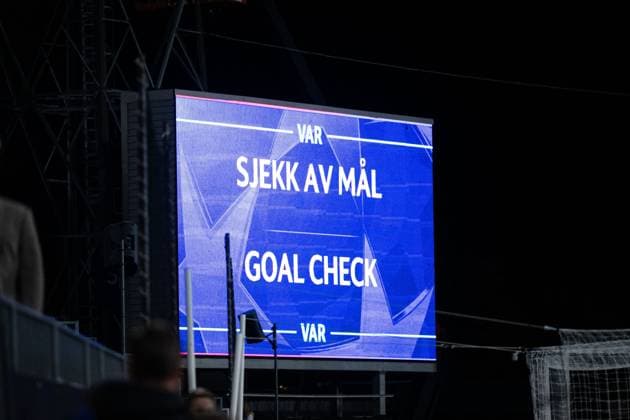 250930 VAR check of 2-2-goal during the UEFA Champions League football match between Bodo Glimt and Tottenham on September 30, 2025 in Bodo. Photo: Marius Simensen BILDBYRAN COP 238 MM0044 bbeng football fotball fotboll soccer uefa champions league mesterligaen bodo glimt tottenham hotspur spurs Copyright: MARIUSxSIMENSEN BB250930ZS003