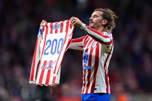 September 30, 2025, Madrid, Madrid, Spain: Antoine Griezmann of Atletico de Madrid celebrates a goal during the UEFA Champions League 2025 26 League Phase MD2 match between Atletico de Madrid and Eintracht Frankfurt at Riyadh Air Metropolitano on September 30, 2025, in Madrid, Spain. Madrid Spain - ZUMAa181 20250930_zaa_a181_240 Copyright: xDennisxAgyemanx