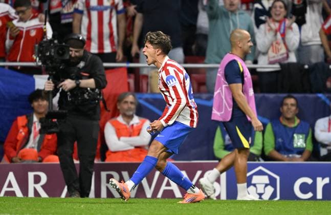 Atletico Madrid v Eintracht Frankfurt - UEFA Champions League MADRID, SPAIN - SEPTEMBER 30: Giuliano Simeone of Atletico Madrid celebrates after scoring a goal during the UEFA Champions League week 2 match between Atletico Madrid and Eintracht Frankfurt at Riyadh Air Metropolitano Stadium, in Madrid, Spain on September 30, 2025. Burak Akbulut Anadolu Madrid Spain. Editorial use only. Please get in touch for any other usage.  Copyright: x2025xAnadoluxBurakxAkbulutx