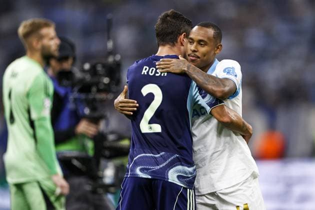 MARSEILLE - (L-R) Lucas Rosa of Ajax, Igor Paixao of Olympique Marseille after the UEFA Champions League match between Olympique Marseille and Ajax at the Stade Velodrome on September 30, 2025, in Marseille, France. ANP MAURICE VAN STEEN xVIxANPxSportx xxANPxIVx 537979711 originalFilename: 537979711.jpg