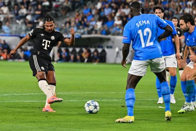 UEFA Champions League; Paphos FC - FC Bayern München; 30.09.2025 in dieser Szene versucht sich Serge GNABRY (FC Bayern Muenchen 7) mit einem Torschuss UEFA Champions League: Paphos FC - FC Bayern München; Alphamega Stadium am 30.09.2025 Copyright: xBEAUTIFULxSPORTS Goldbergx