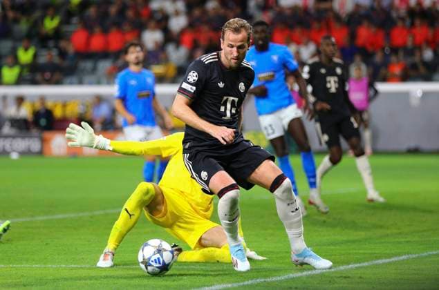 Cyprus Champions League Soccer Bayern s Harry Kane with a ball during the Champions League opening phase soccer match between Pafos FC and FC Bayern Munich at Alphamega stadium in Limassol. Cyprus, Tuesday, Sept. 30, 2025. Limassol Cyprus  Copyright: xDanilxShamkinx originalFilename:shamkin-notitle250930_npOoy.jpg
