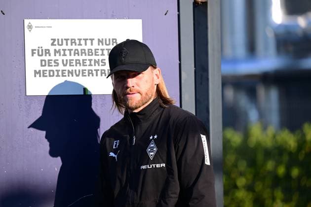 01.10.2025; Moenchengladbach; Fussball, Herren, Saison 2025 2026, Training Borussia Moenchengladbach Das erste Training nach der Freistellung von Roland Virkus fuer Eugen Polanski (Interimstrainer Gladbach) DFL regulations prohibit any use of photographs as image sequences and or quasi-video. Borussia-Park NRW Deutschland