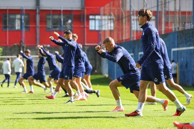 PXL_GNK Dinamo training GNK Dinamo training at Maksimir stadium in Zagreb, Croatia on 01. October 2025 before UEFA Europa league match with Maccabi Tel Aviv FC. Luka Stojkovic, Robert Mudrazija  GoranxStanzl PIXSELL