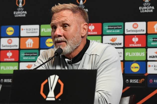 Genk s head coach Thorsten Fink pictured during a press conference, PK, Pressekonferenz of Belgian soccer team KRC Genk, on Wednesday 01 October 2025, in Genk. The team will play the Hungarian Ferencvarosi TC on Thursday, second game (out of 8) in the league phase of the UEFA Europa League competition. JILLxDELSAUX  x135817152x