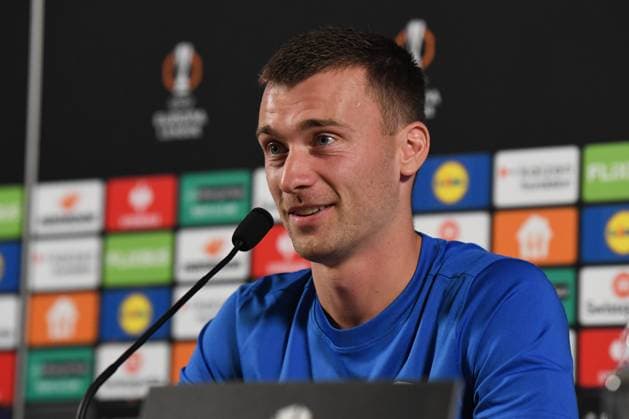 Genk s Bryan Heynen pictured during a press conference, PK, Pressekonferenz of Belgian soccer team KRC Genk, on Wednesday 01 October 2025, in Genk. The team will play the Hungarian Ferencvarosi TC on Thursday, second game (out of 8) in the league phase of the UEFA Europa League competition. JILLxDELSAUX  x135817244x