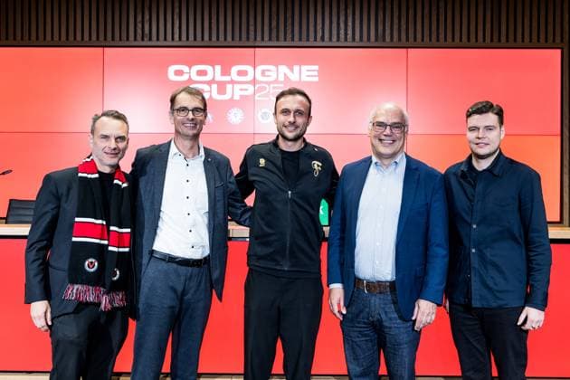 Cologne Cup25 Pressekonferenz; 01.10.2025 vl: Holger Kirsch (Präsident Viktoria Köln), Dr. Andreas Dartsch (stv. Vorstandsvorsitzender Sparkasse KölnBonn), Niklas Müller (Geschäftsführer Fortuna Köln), Dirk Brennecke (Geschäftsführer Fußball-Verband Mittelrhein), Lukas Berg (Technischer Direktor 1. FC Köln) Pressekonferenz Cologne Cup25; RheinEnergiestadion, 01.10.2025 Copyright: xBEAUTIFULxSPORTS Wunderlx