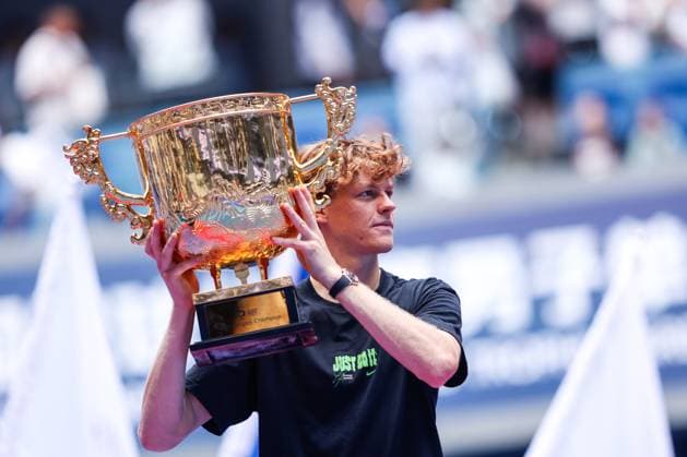 BEIJING, CHINA - OCTOBER 01: Champion Jannik Sinner of Italy celebrates after the Men s Singles Final match on day 10 of the 2025 China Open at the National Tennis Center on October 1, 2025 in Beijing, China.  Copyright: xVCGx 111594395787