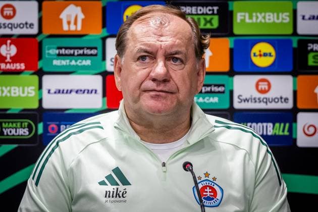 SLOVAN BRATISLAVA - STRASBOURG Head coach of Slovan Vladimir Weiss sr during the press conference, PK, Pressekonferenz ahead of the league phase of UEFA Conference league football match between SK Slovan Bratislava and RC Strasbourg Alsace. Bratislava, Slovakia, October 02, 2025. Copyright: xx 080A8681