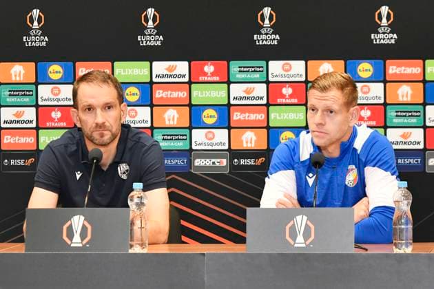 Coach Marek Bakos, left, and Matej Vydra from Plzen at the press conference, PK, Pressekonferenz prior to the Europa League round 2 match between FC Viktoria Plzen and Malmo FF from Sweden, Pilsen, Czech Republic, October 1st, 2025. (CTKxPhoto MiroslavxChaloupka) CTKPhotoP2025100105659  CTKPhotoP2025100105659