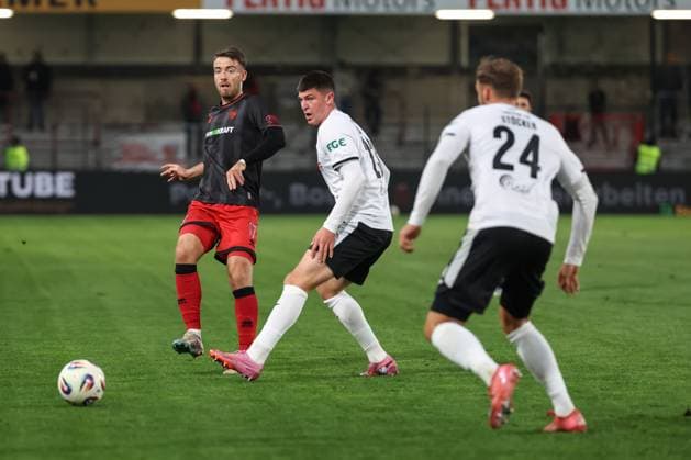 3. Liga; SC Verl - FC Ingolstadt 04; Max Besuschkow (17, FCI) Besio Alessio (23 Verl) Stöcker Michel (24 Verl) 3. Liga - FC Ingolstadt 04 Saison 2025 2026 SC Verl