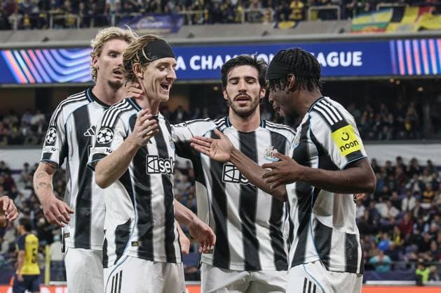 Newcastle?s Anthony Gordon celebrates after scoring during a game between Belgian soccer team Royale Union Saint-Gilloise and English team Newcastle United FC, in Brussels, on Wednesday 01 October 2025, on the second day of the League phase of the UEFA Champions League tournament. BRUNOxFAHY  x135852531x