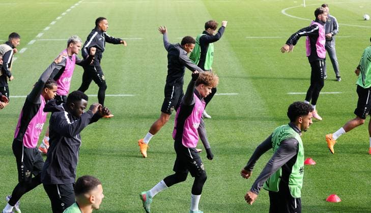 01.10.2025, Deutschland, Stuttgart, Fußball UEFA Europa League, Saison 2025 2026, VfB Stuttgart Training,